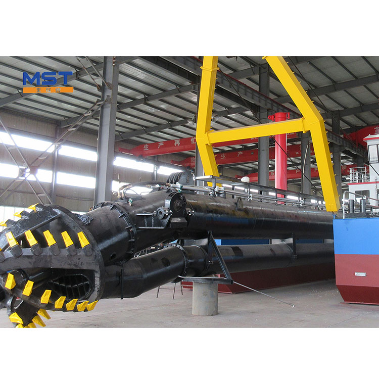 What is cutter suction dredger?