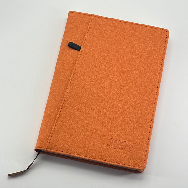Why Should You Use an Agenda Notebook to Organize Your Life?