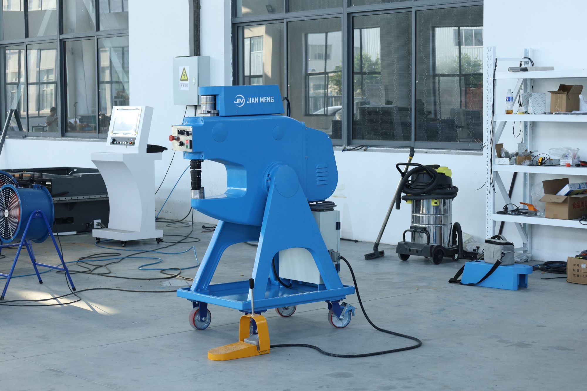 Top Shrinking Machine Company | Leading Solutions for Plastic Reduction